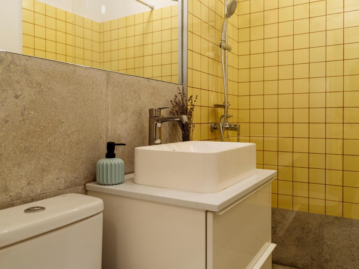 Lemon Elegant Old Town Studio Bucureşti Ngoại thất bức ảnh